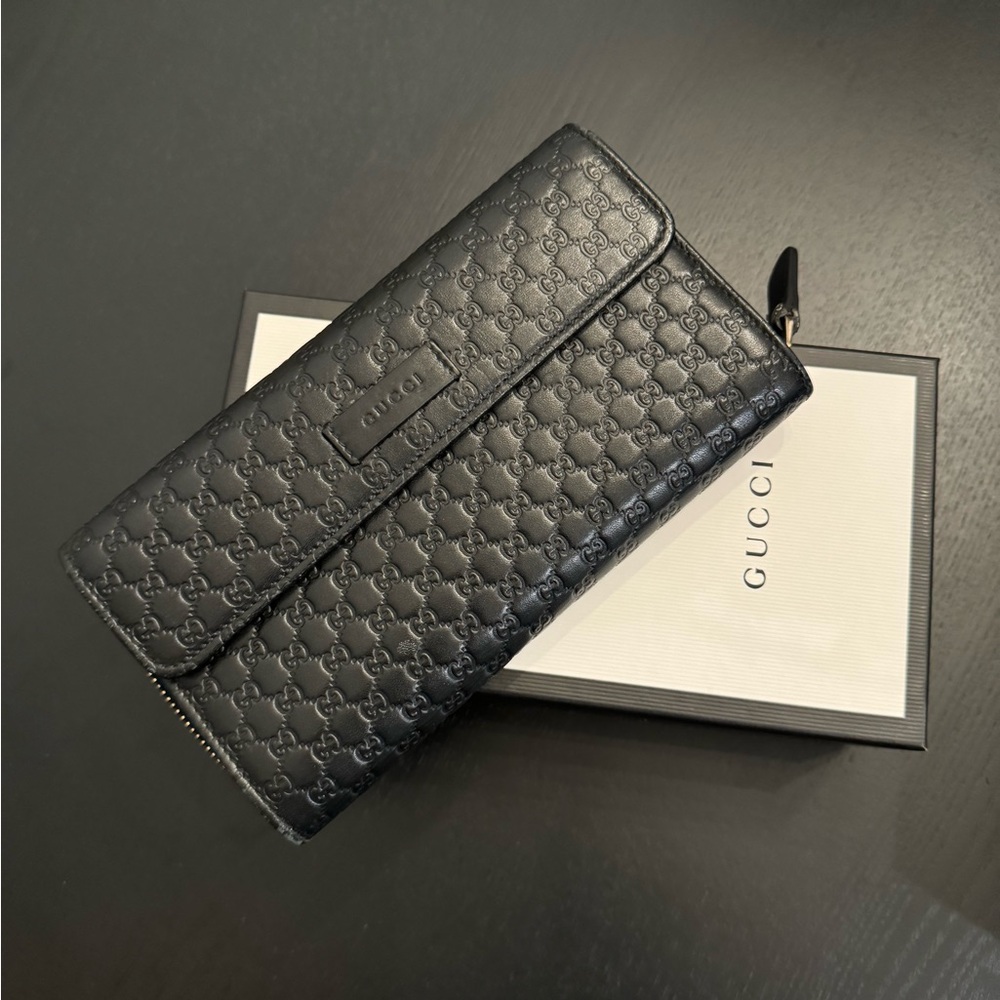 Gucci wallet